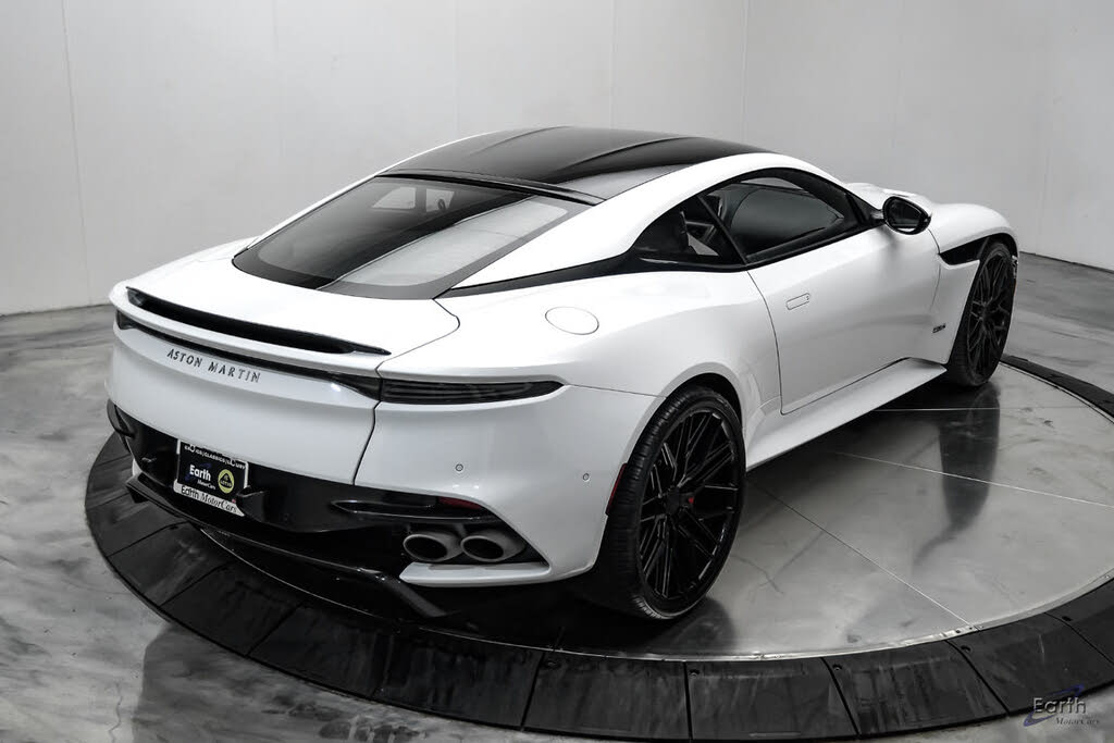 2023 Aston Martin DBS Superleggera Coupe RWD photo 19