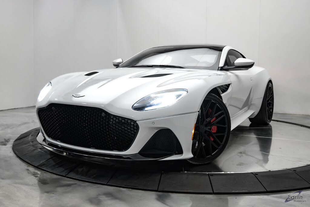 2023 Aston Martin DBS Superleggera Coupe RWD photo 4