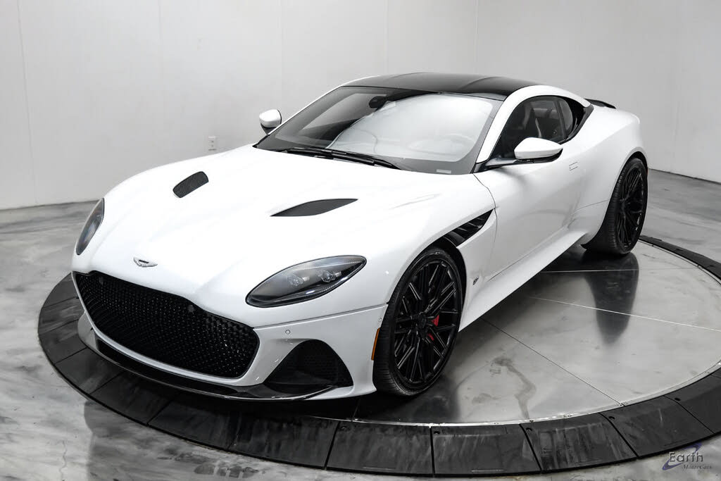 2023 Aston Martin DBS Superleggera Coupe RWD photo 6