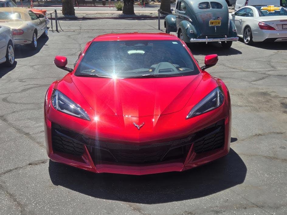 2024 Chevrolet Corvette Z06 2LZ Convertible RWD photo 3