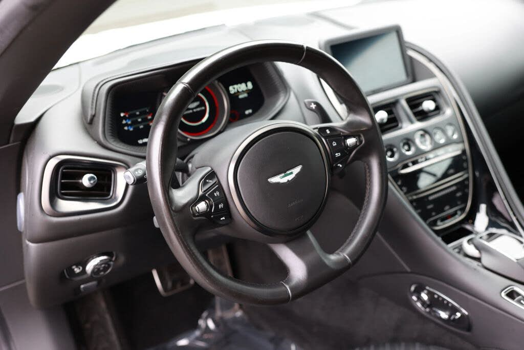 2017 Aston Martin DB11 V12 Coupe RWD photo 13