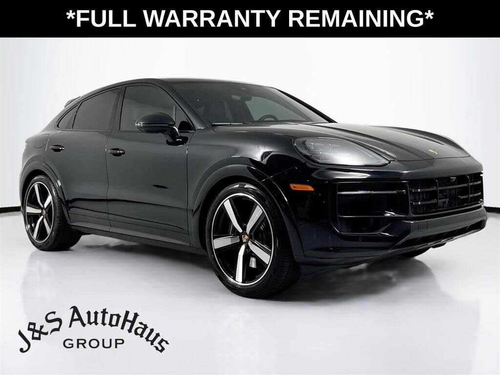 2025 Porsche Cayenne Coupe GTS AWD