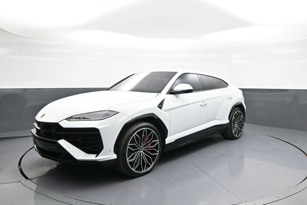 2025 Lamborghini Urus SE AWD