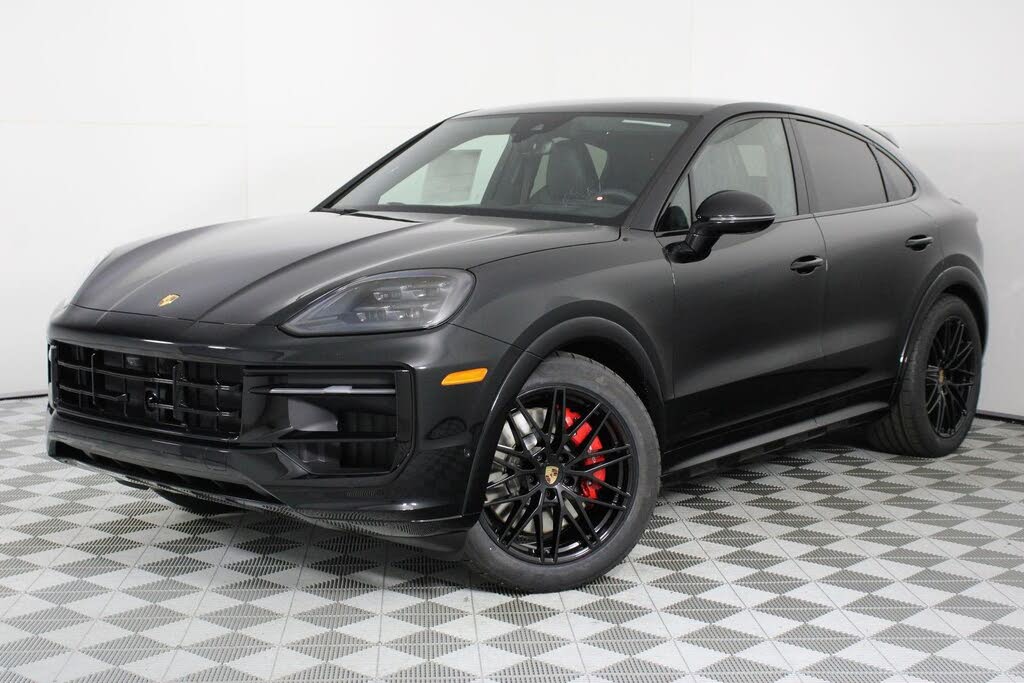 2026 Porsche Cayenne Coupe GTS AWD
