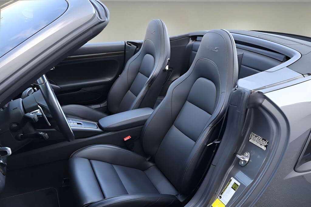 2019 Porsche 911 Turbo S Cabriolet AWD photo 12 of 24