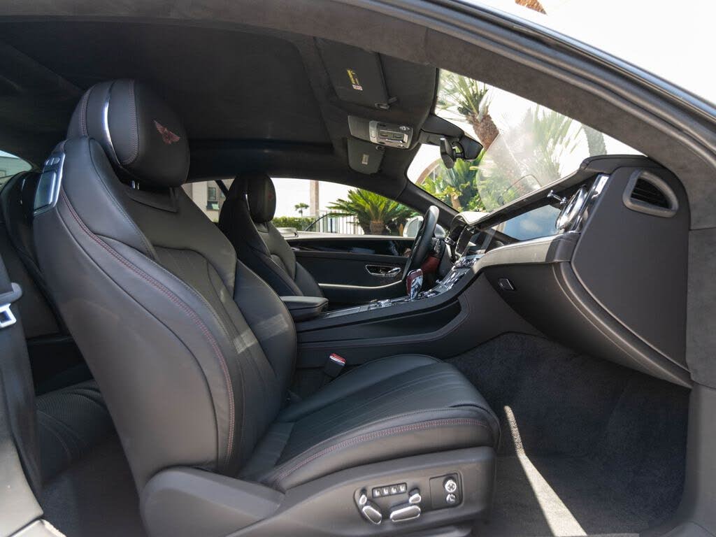 2023 Bentley Continental GT V8 AWD photo 2