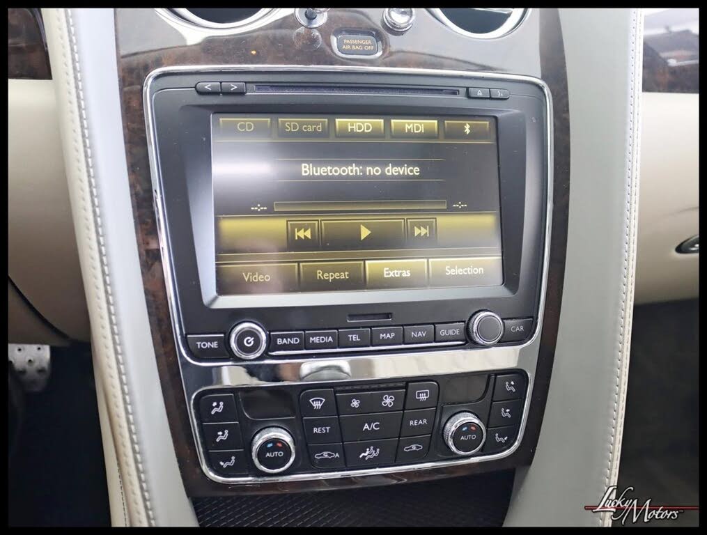 2015 Bentley Flying Spur W12 AWD photo 18