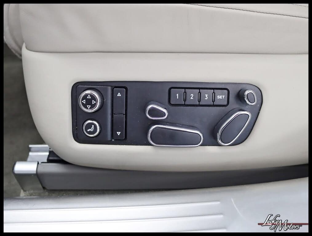 2015 Bentley Flying Spur W12 AWD photo 23
