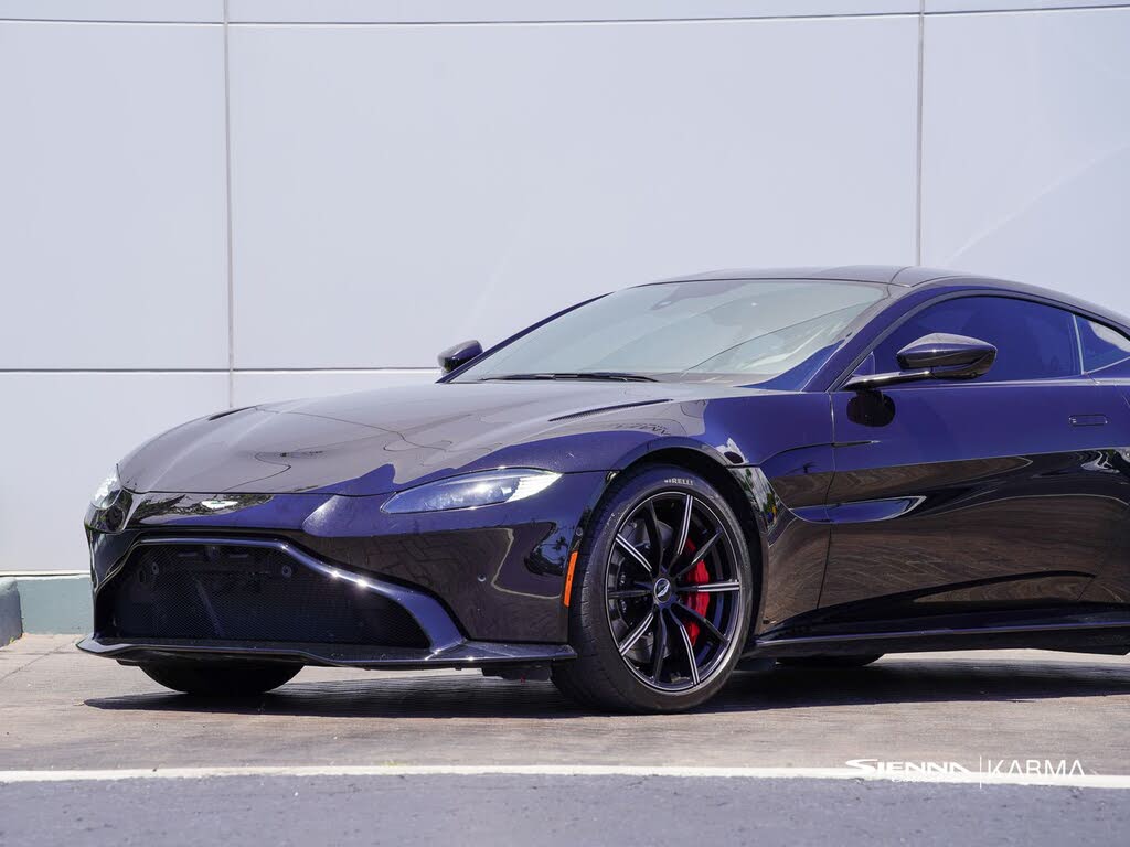 2020 Aston Martin Vantage RWD photo 14