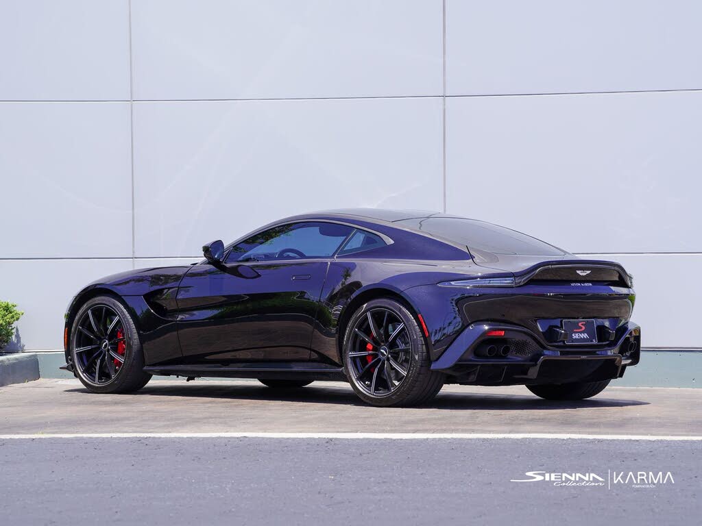 2020 Aston Martin Vantage RWD photo 20