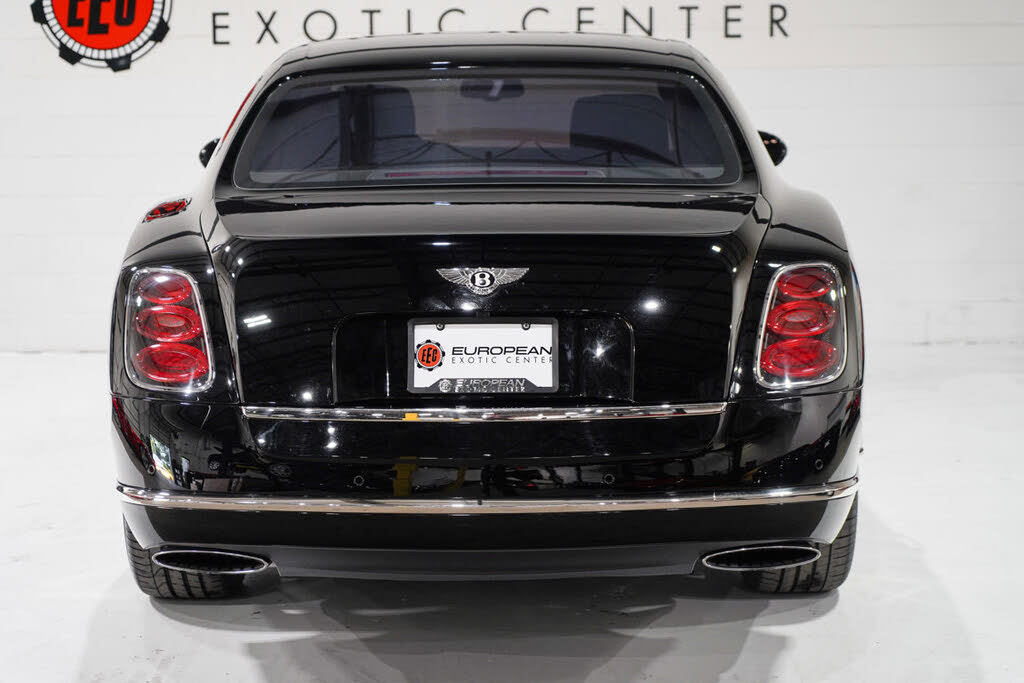 2016 Bentley Mulsanne Speed RWD photo 3