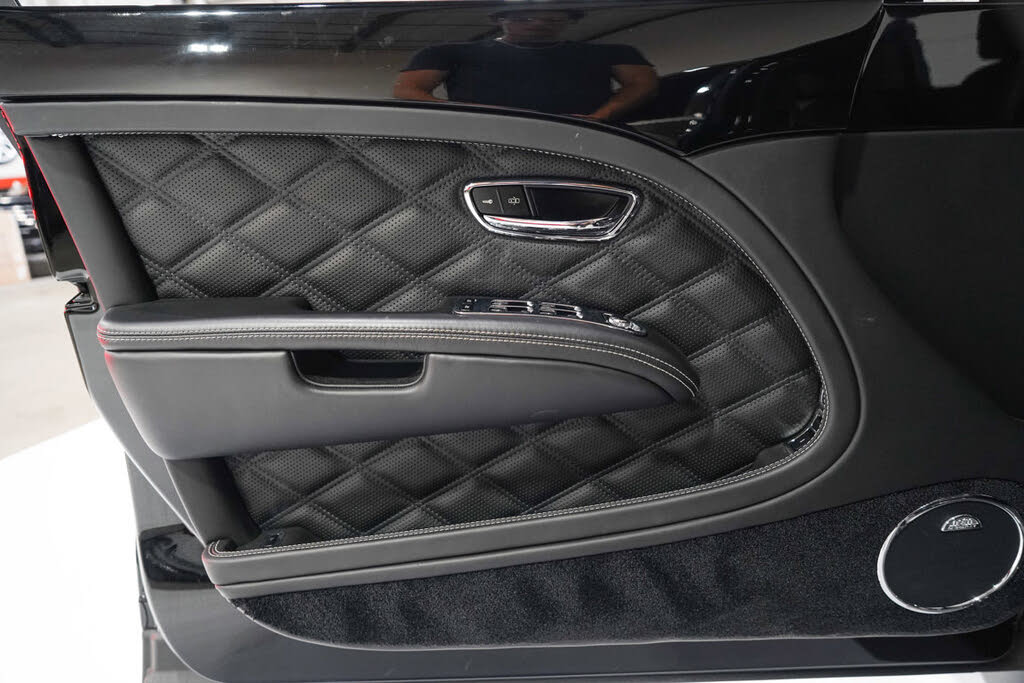 2016 Bentley Mulsanne Speed RWD photo 21