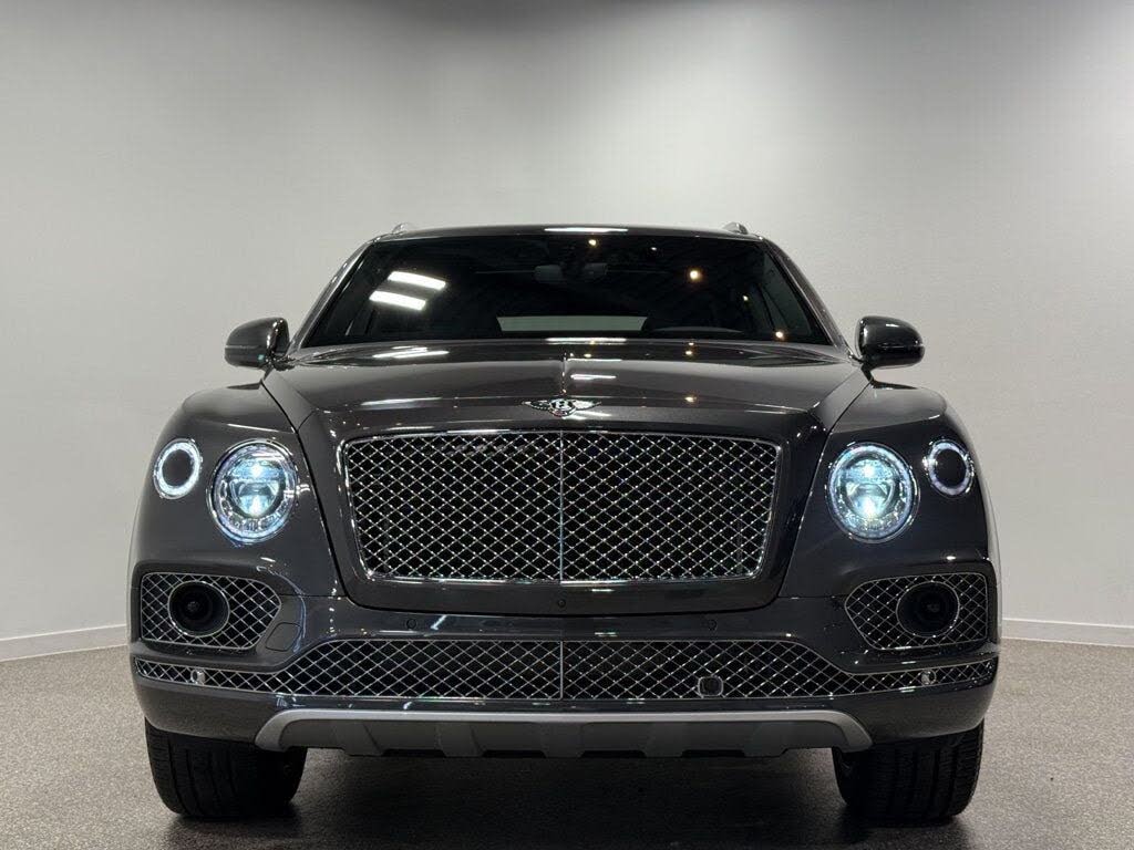 2018 Bentley Bentayga W12 Activity Edition AWD photo 2