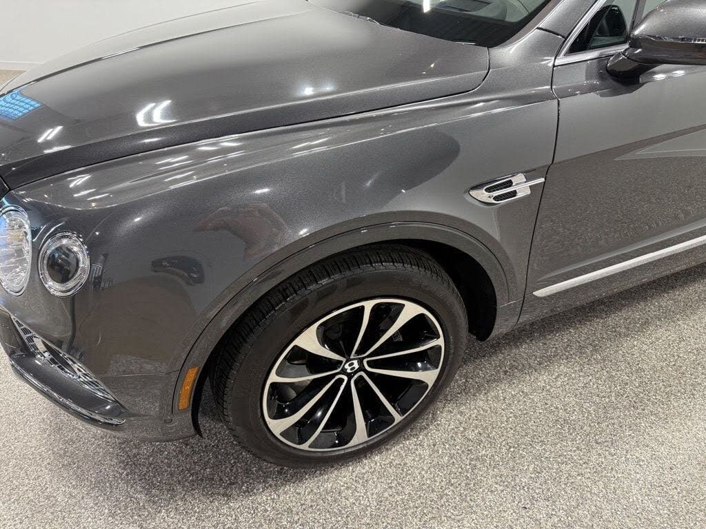 2018 Bentley Bentayga W12 Activity Edition AWD photo 15