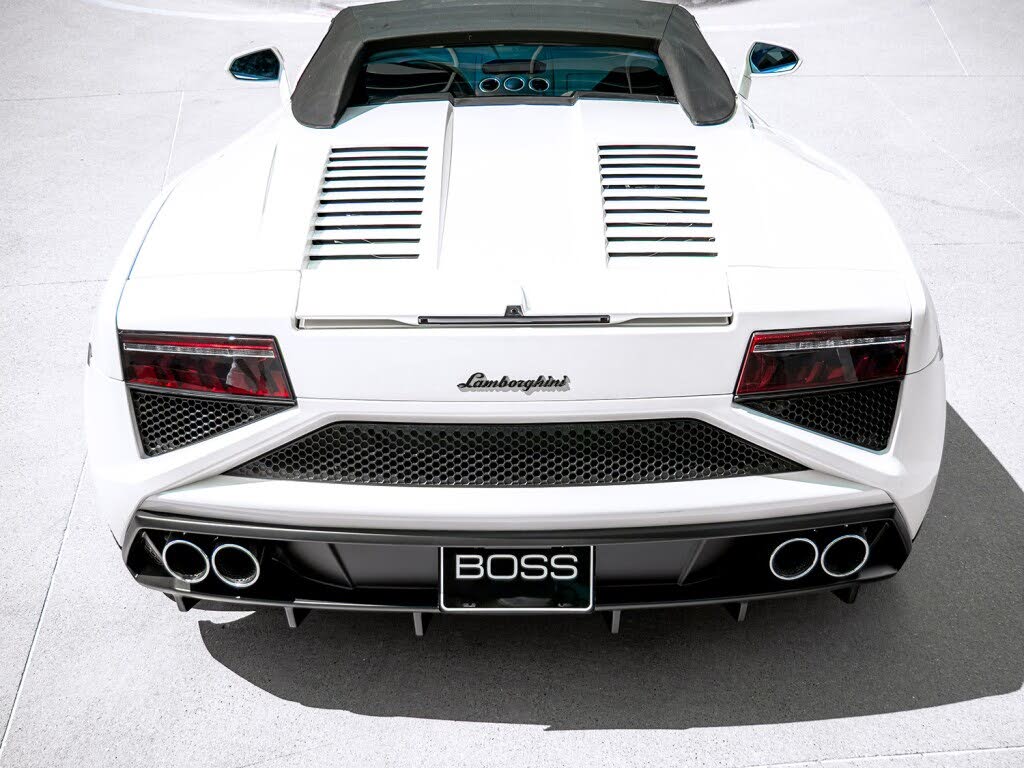 2013 Lamborghini Gallardo LP 560-4 Spyder AWD photo 13