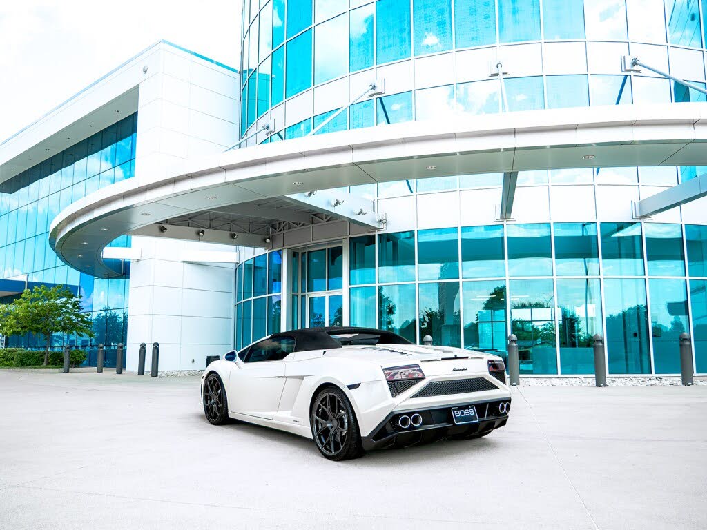 2013 Lamborghini Gallardo LP 560-4 Spyder AWD photo 3