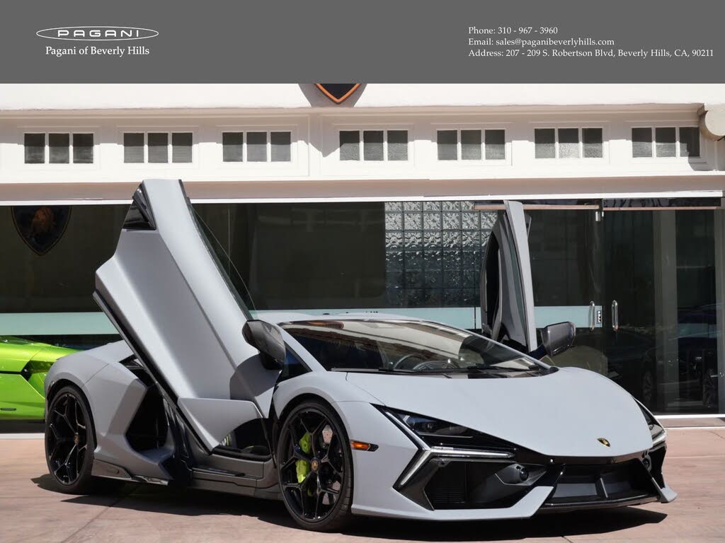 2025 Lamborghini Revuelto AWD
