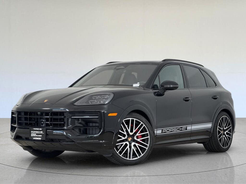 2026 Porsche Cayenne GTS AWD