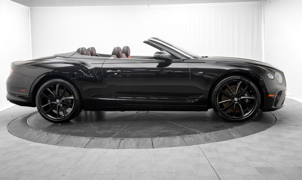 2022 Bentley Continental GTC V8 AWD photo 5