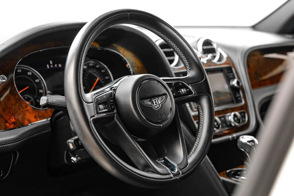 2019 Bentley Bentayga V8 AWD photo 11