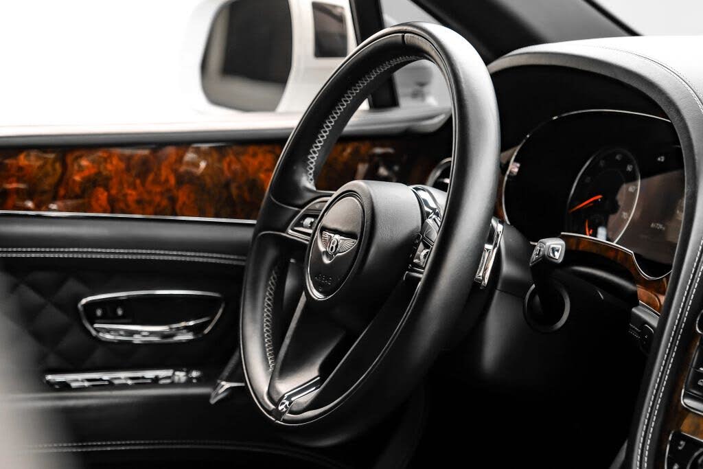 2019 Bentley Bentayga V8 AWD photo 8