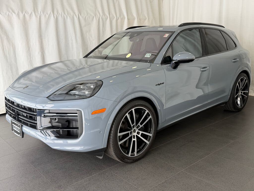 2025 Porsche Cayenne Turbo GT AWD