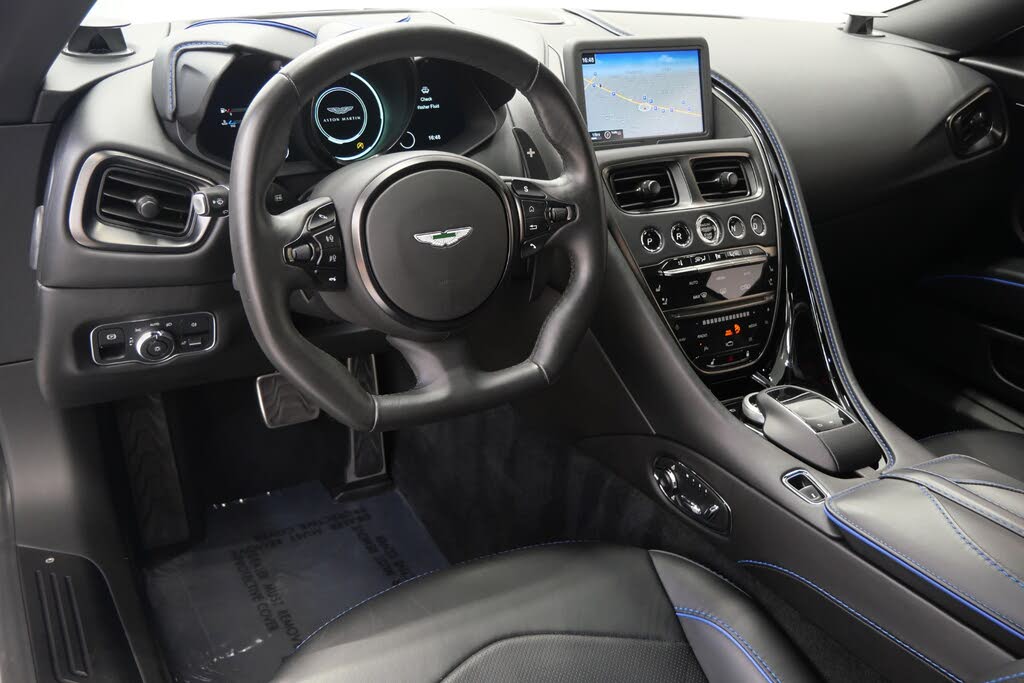 2020 Aston Martin DBS Superleggera Coupe RWD photo 13