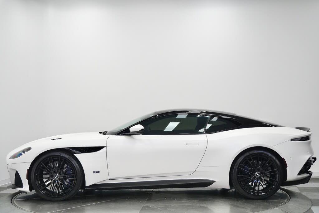 2020 Aston Martin DBS Superleggera Coupe RWD photo 6