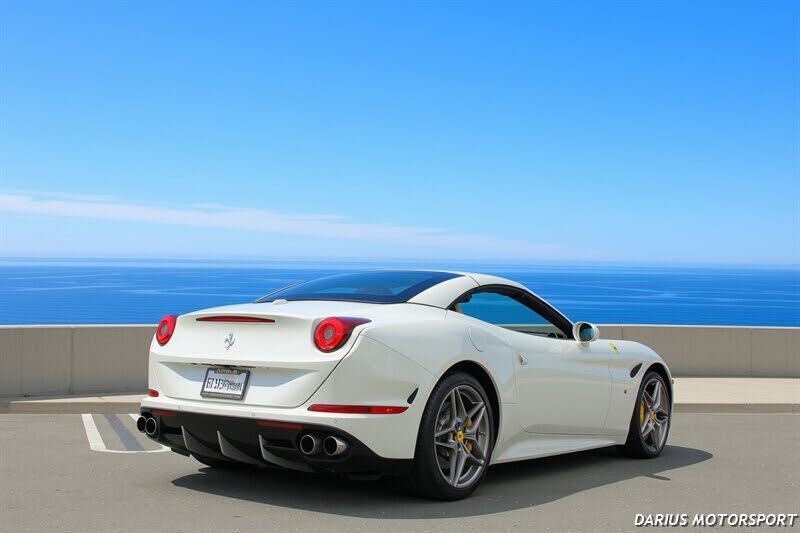2015 Ferrari California T Roadster photo 11