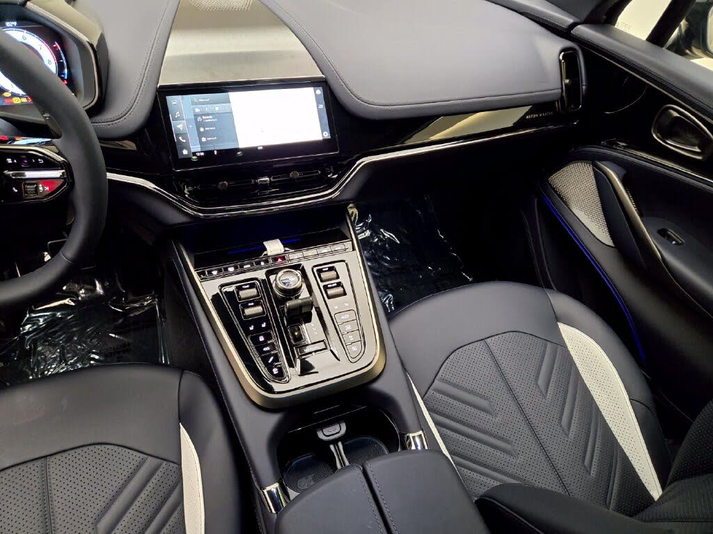 2026 Aston Martin DBX S AWD photo 22