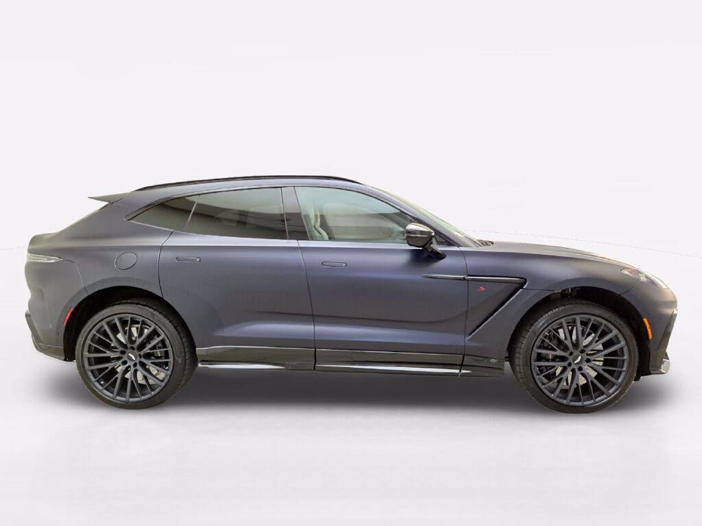 2026 Aston Martin DBX S AWD photo 6