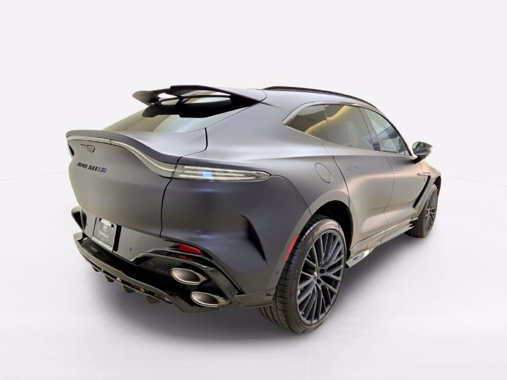 2026 Aston Martin DBX S AWD photo 9
