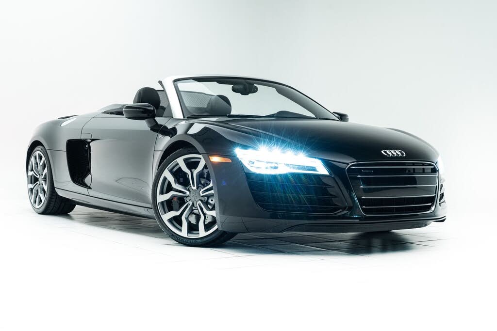 2014 Audi R8 quattro V10 Spyder AWD photo 5 of 24