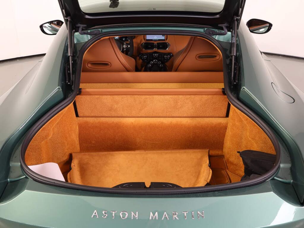 2022 Aston Martin Vantage Coupe RWD photo 19