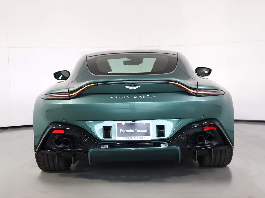 2022 Aston Martin Vantage Coupe RWD photo 3