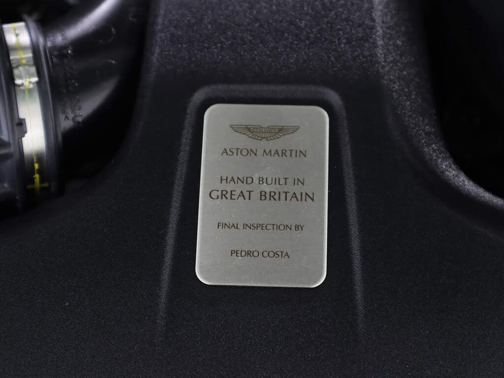 2022 Aston Martin Vantage Coupe RWD photo 21