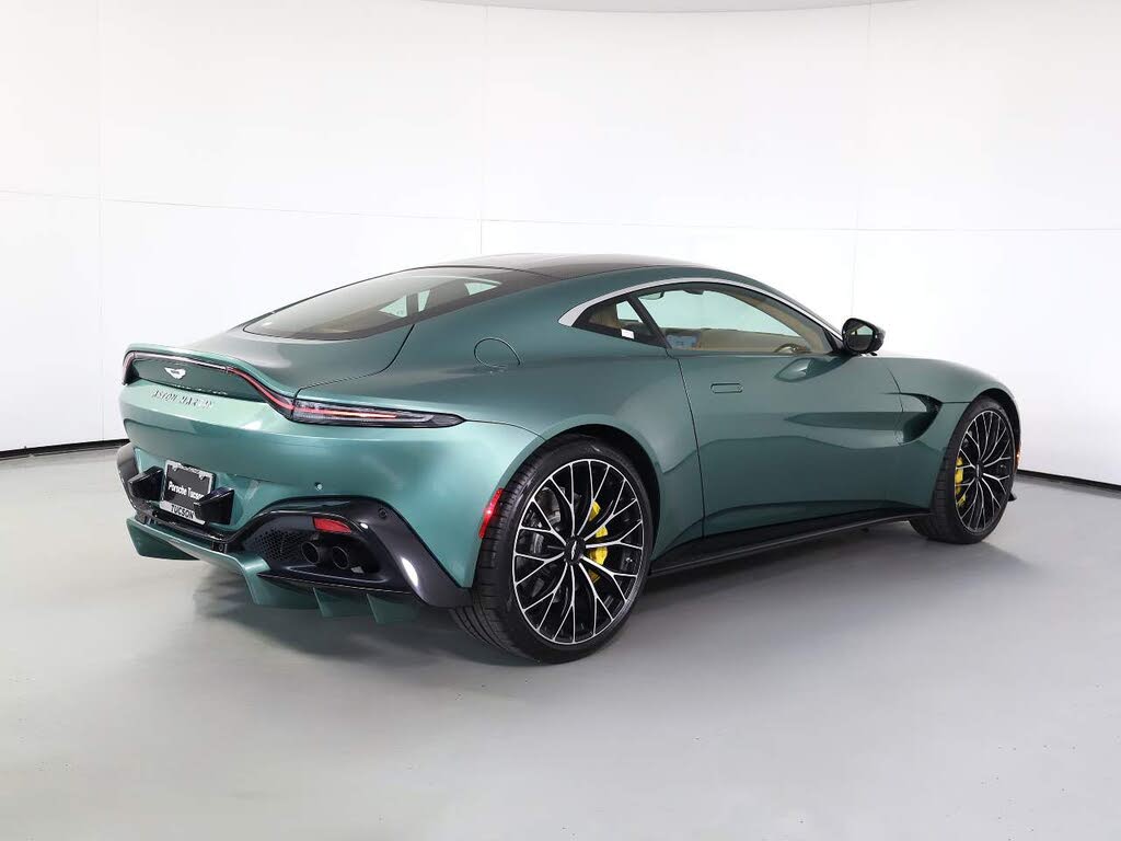 2022 Aston Martin Vantage Coupe RWD photo 4