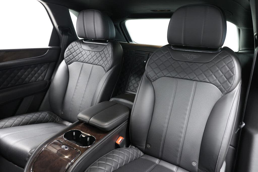 2020 Bentley Bentayga Hybrid Hybrid AWD photo 3