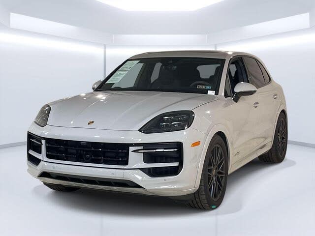 2025 Porsche Cayenne GTS AWD