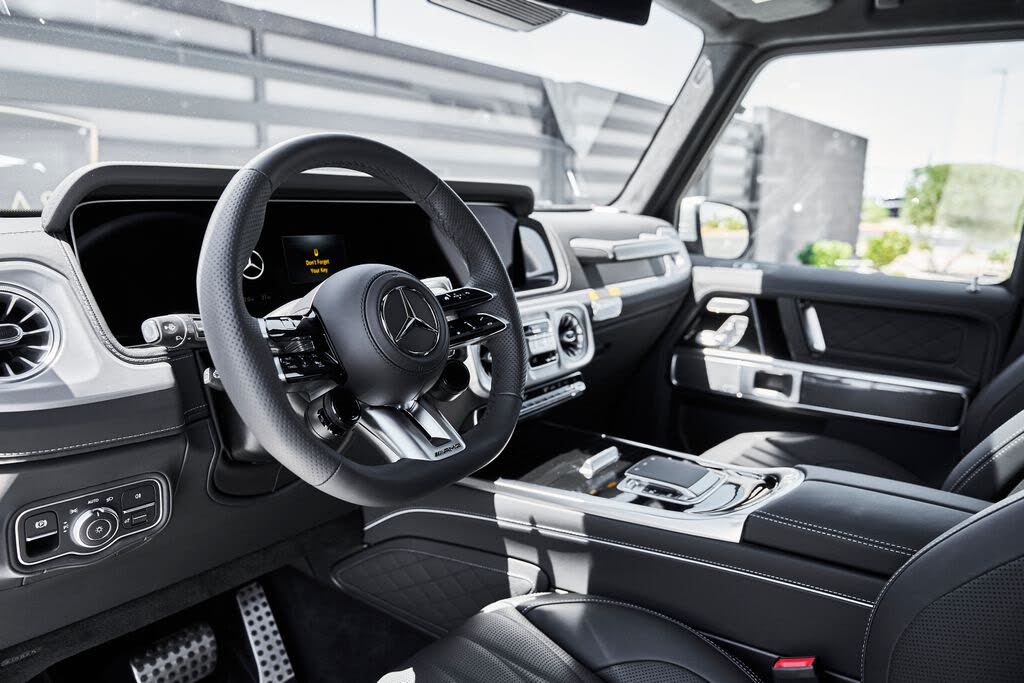 2026 Mercedes-Benz G-Class AMG G 63 4MATIC photo 2