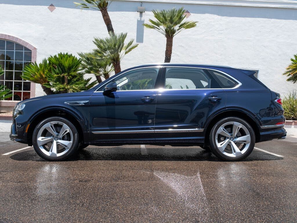 2024 Bentley Bentayga V8 AWD photo 5