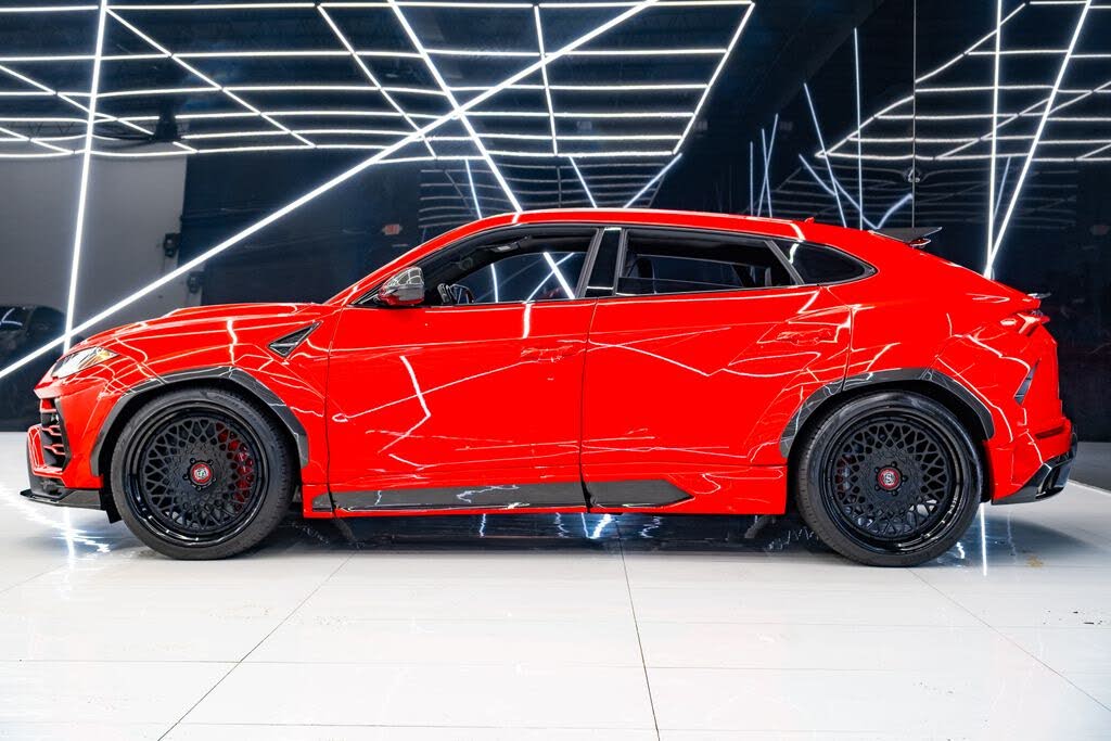 2021 Lamborghini Urus AWD photo 12
