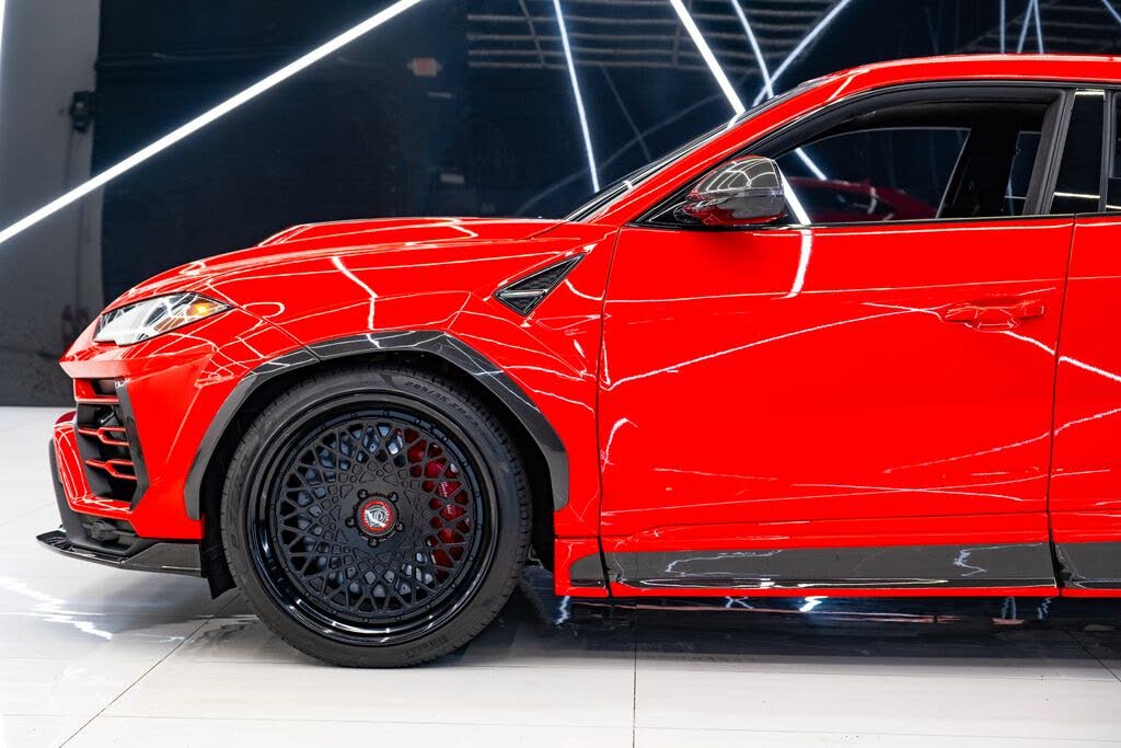 2021 Lamborghini Urus AWD photo 14