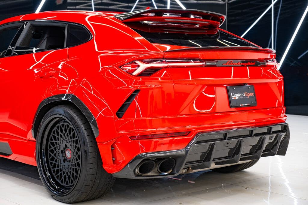 2021 Lamborghini Urus AWD photo 17