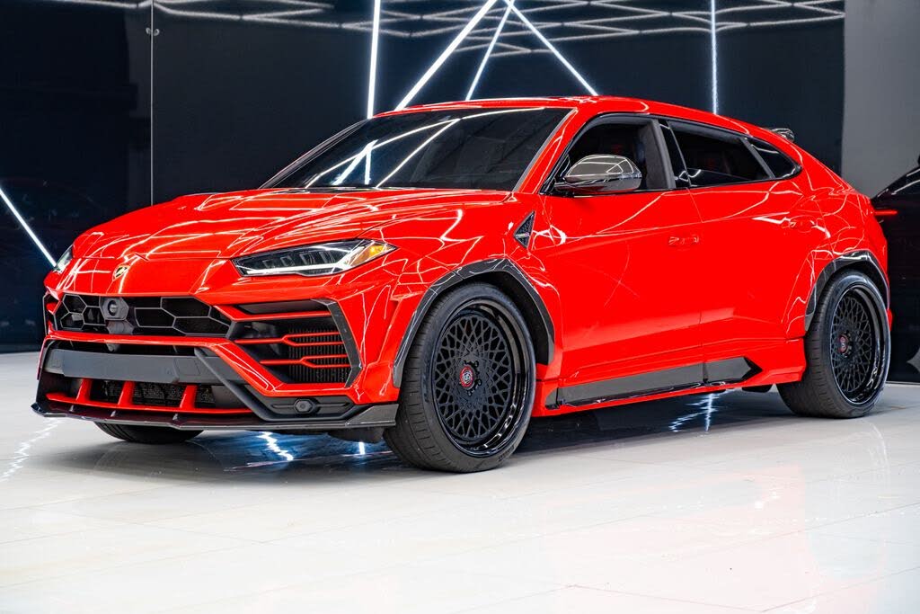 2021 Lamborghini Urus AWD photo 3