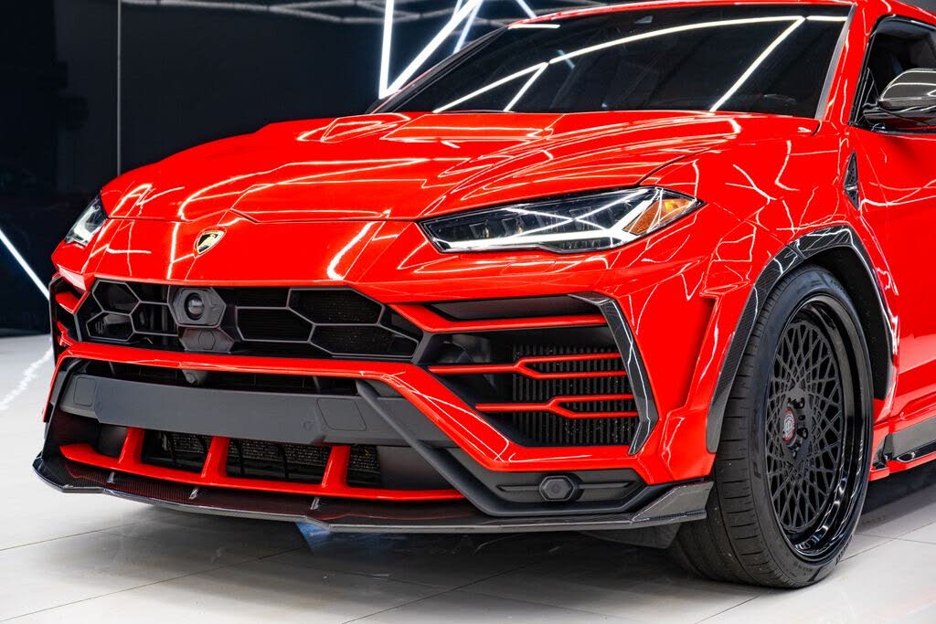 2021 Lamborghini Urus AWD photo 5
