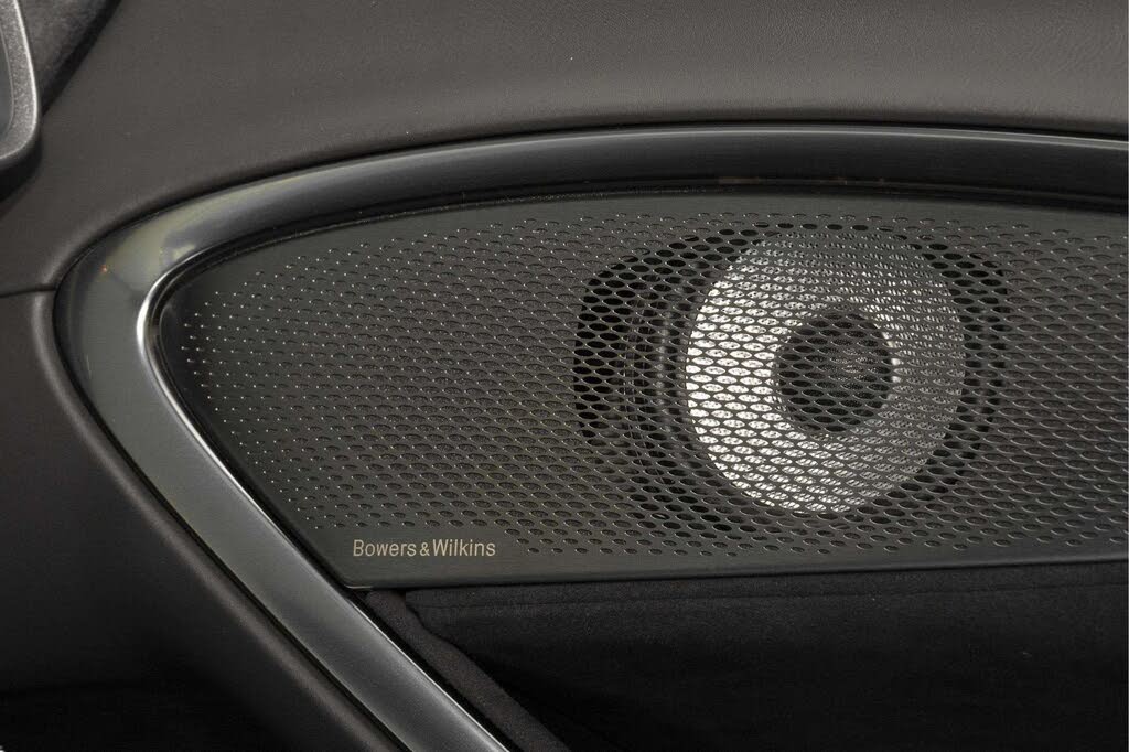 2026 McLaren Artura RWD photo 19