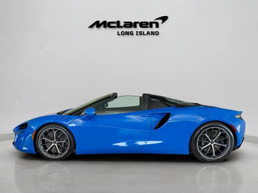 2026 McLaren Artura RWD photo 10