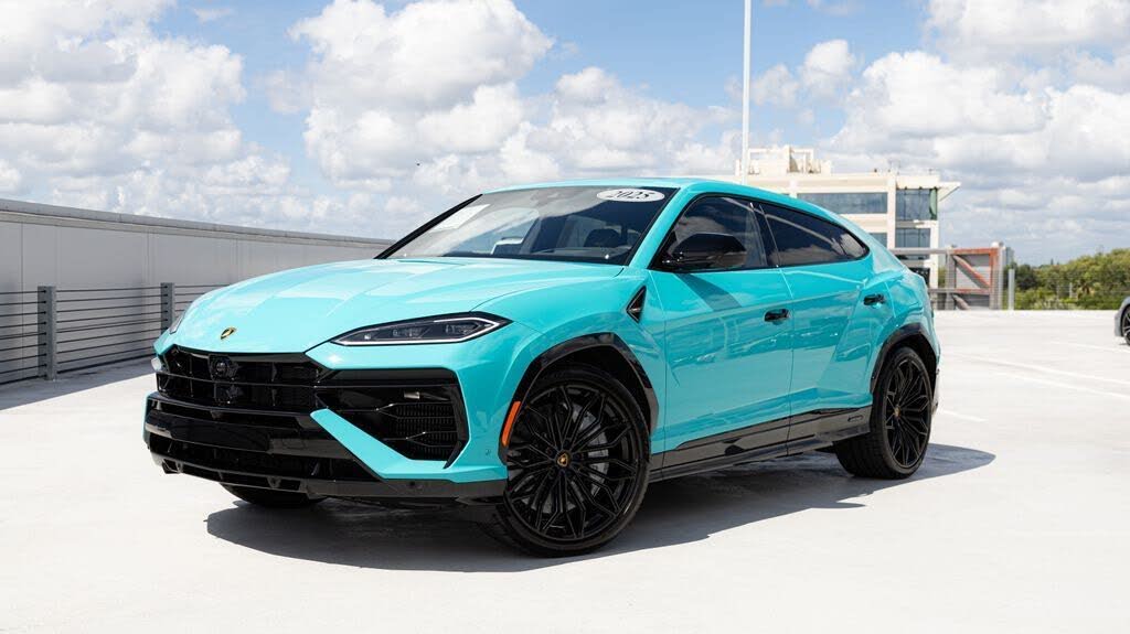 2025 Lamborghini Urus SE AWD - $329,995