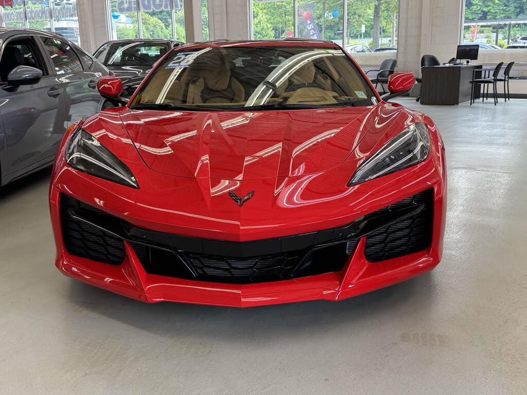 2023 Chevrolet Corvette Z06 3LZ Coupe RWD photo 2